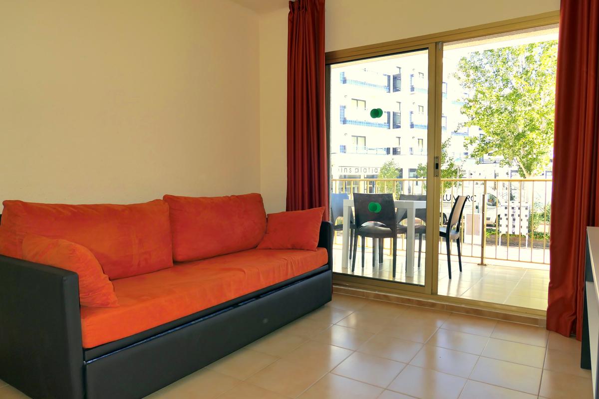 Pins Marina | Rentalmar