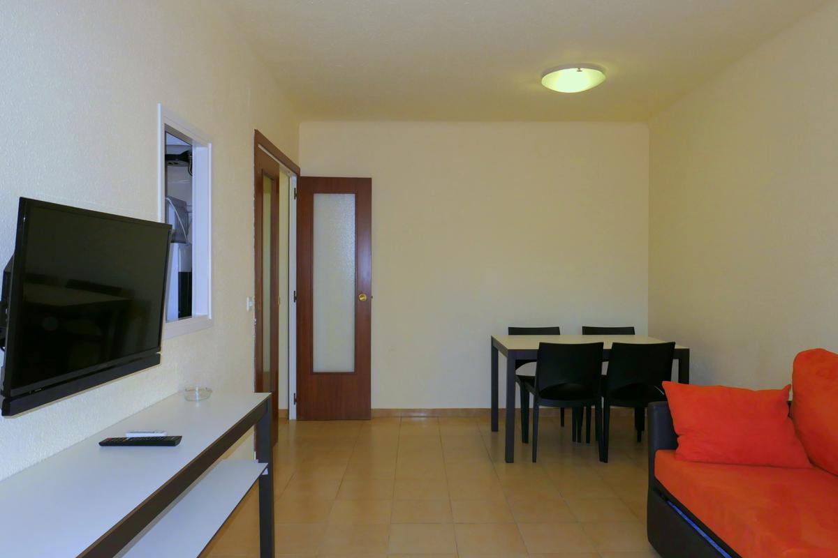 Pins Marina | Rentalmar