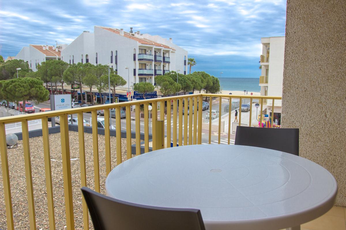 Pins Marina | Rentalmar
